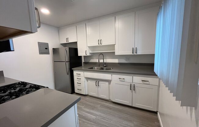 Studio, 1 bath, 650 sqft, $1,848, Unit 105