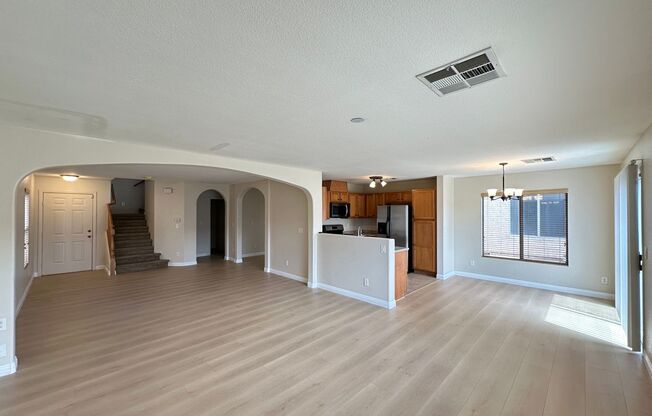 4 Bedroom & Laminate First Floor