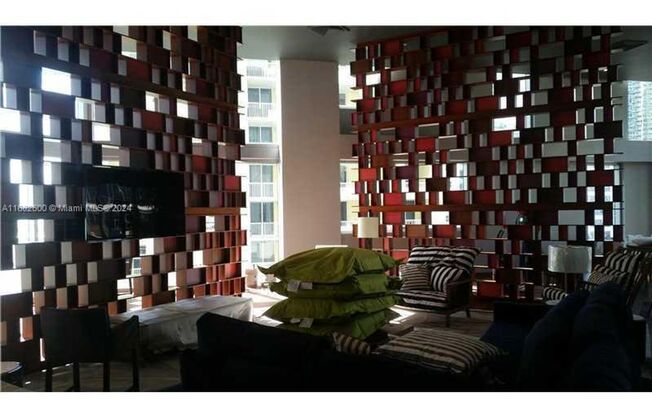 2 beds, 2 baths, 997 sqft, $4,990, Unit 1300 Brickell Bay Dr # 26-03