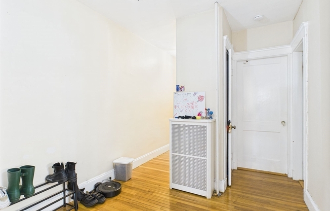 11 VINAL ST