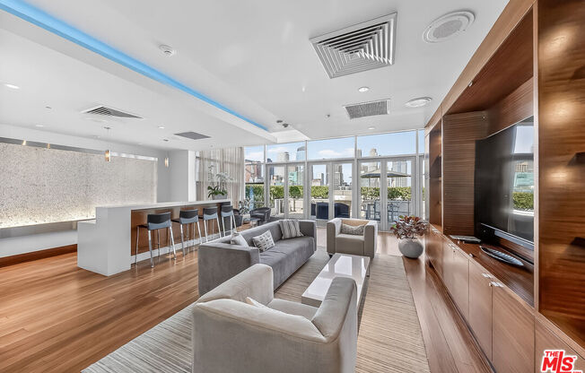 1 bed, 2 baths, 1,390 sqft, $789,000, Unit 1707