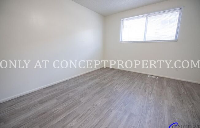 2 beds, 1 bath, 930 sqft, $1,275, Unit 37