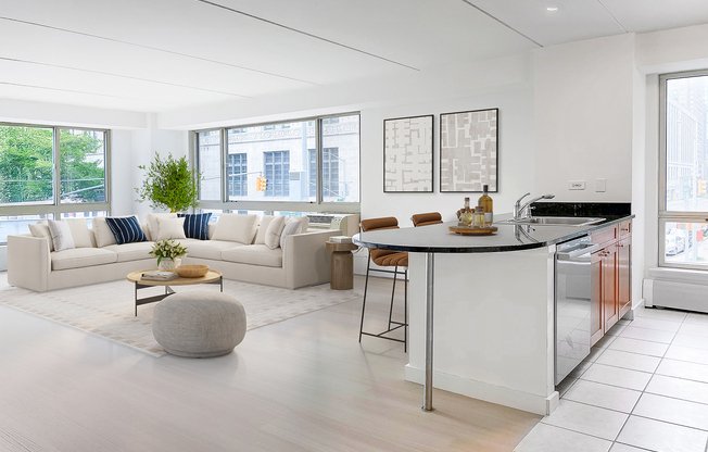 1 bed, 1 bath, $4,495, Unit 5E