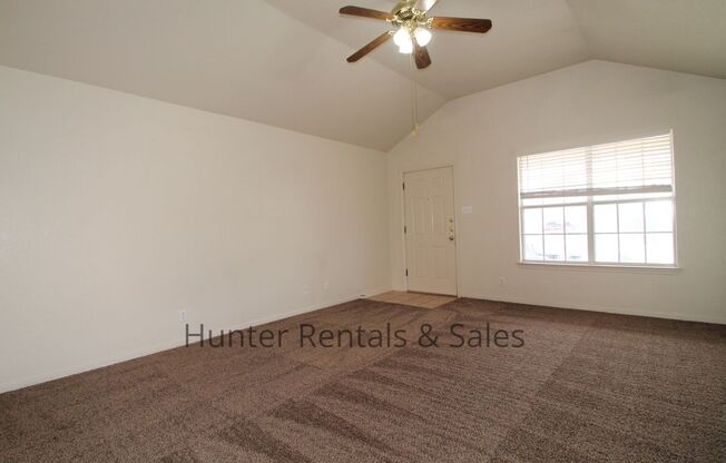 2 beds, 2 baths, $1,050