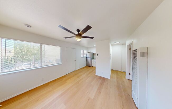 1520 Castro St