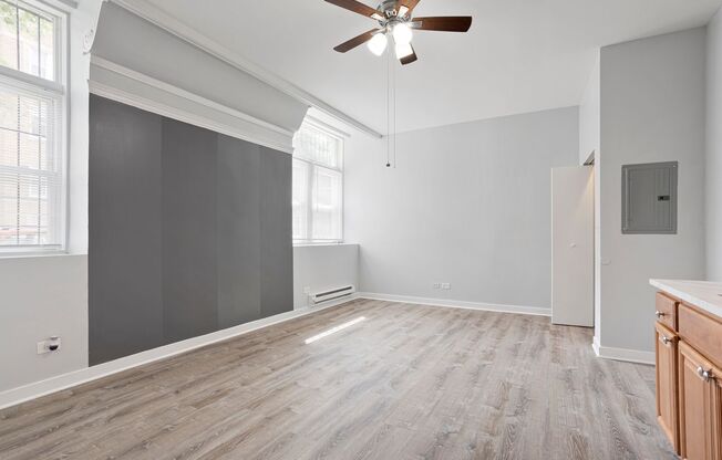 Studio, 1 bath, 250 sqft, $1,350, Unit 7450-G2