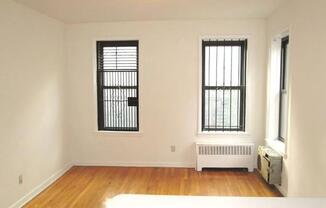 358 E 51 ST