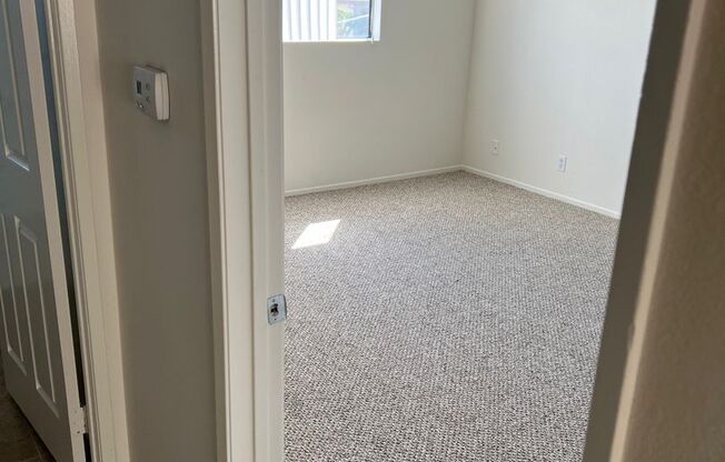 529 E CEDAR AVE