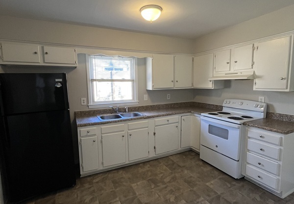 526 HUNTSMOOR DR