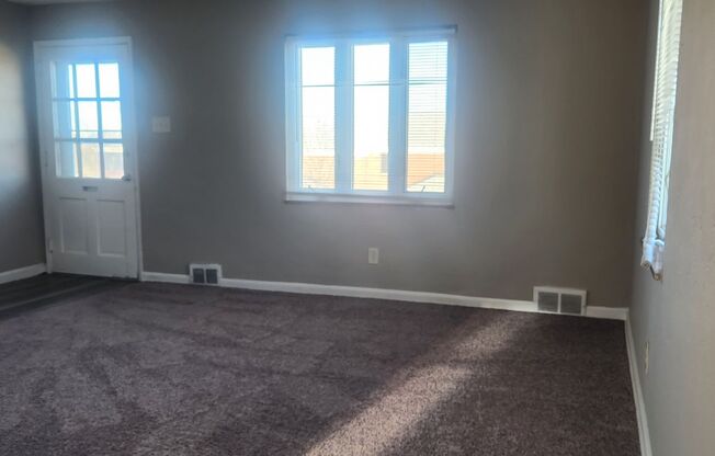 2 beds, 1 bath, 800 sqft, $1,210, Unit 1694 Parkline Dr