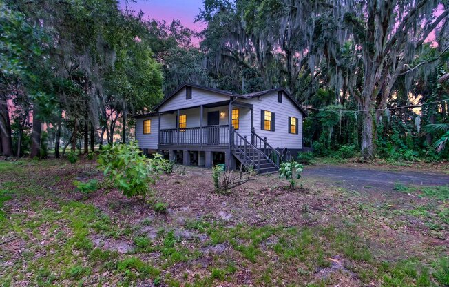 1711 ROSEBERRY LN