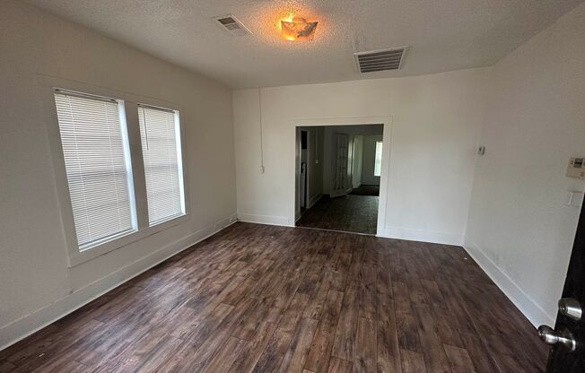 3 bed 1 bath single family home