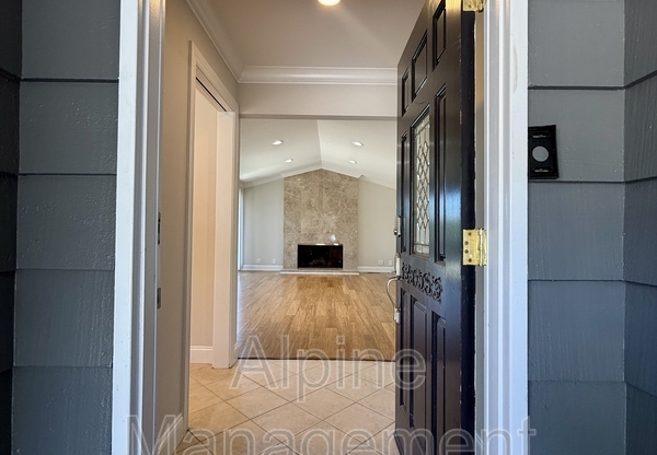 2917 ARGUELLO DR