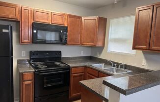 4 beds, 3 baths, $1,750, Unit 3830-Summer