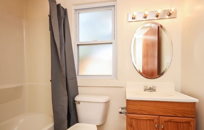 Studio, 1 bath, 225 sqft, $1,349, Unit 514-5