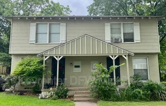 311 N OAK CLIFF BLVD