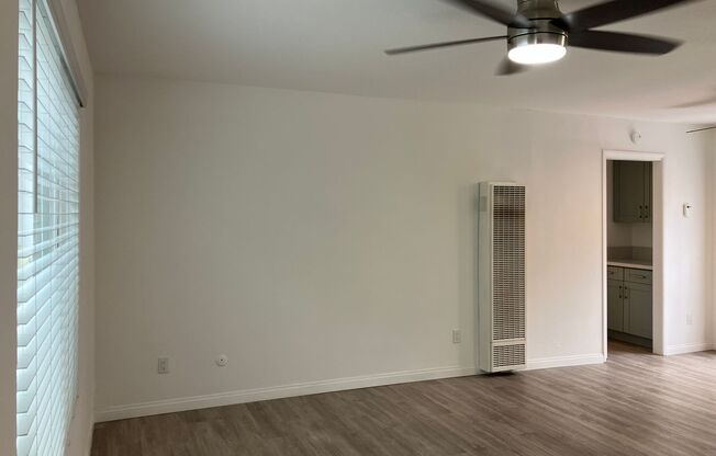 1 bed, 1 bath, 600 sqft, $2,095