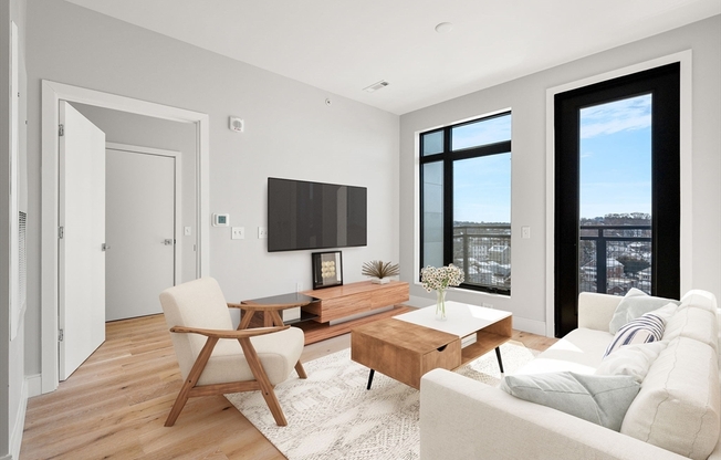 2 beds, 2 baths, 902 sqft, $4,500, Unit 710