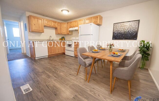 2 beds, 1 bath, 935 sqft, $1,249, Unit 25