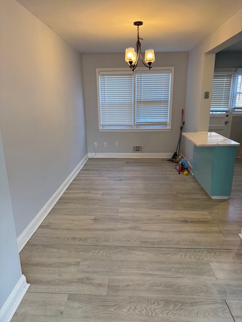 303 ENDSLEIGH AVE