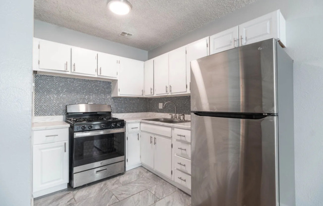 1st month free! Studio, 1 or 2 bedroom units available!