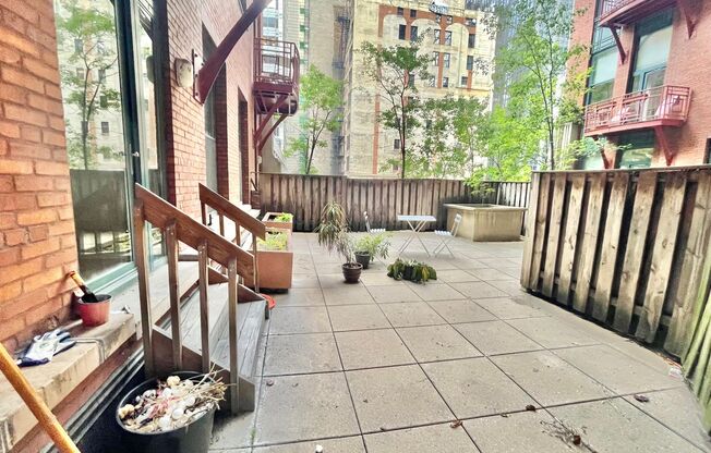 2 beds, 2 baths, $3,250, Unit 506