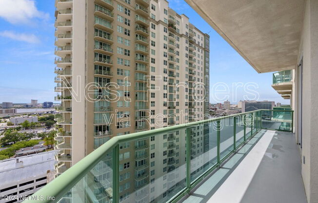2 beds, 2 baths, 1,337 sqft, $2,595, Unit 1701
