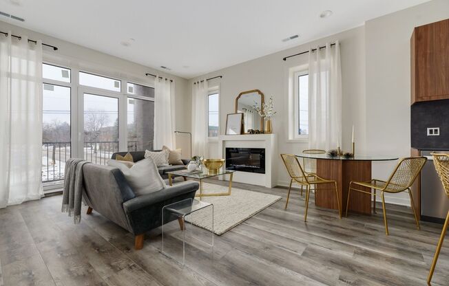 2 beds, 2 baths, 1,230 sqft, $2,625, Unit 830-1E