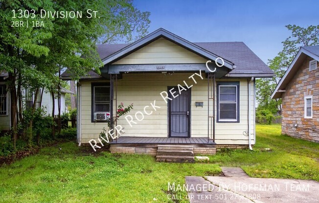 1303 DIVISION ST