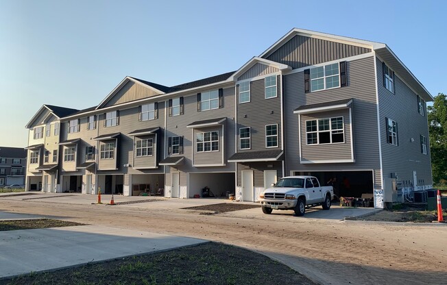 Sunny Ridge Townhomes