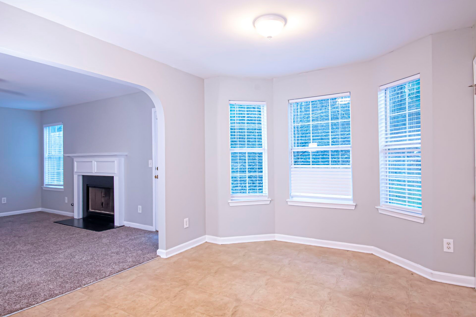 Spacious 4-Bedroom Home with Fireplace, Stylish Kitchen & Community Amenities – Move-In Ready!