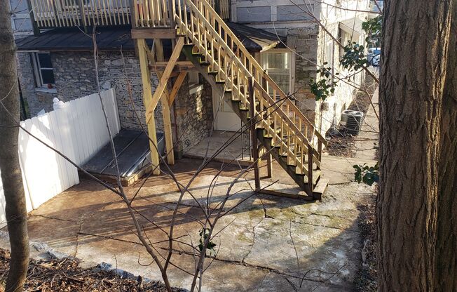 1 bed, 1 bath, 1,500 sqft, $950, Unit 2710 A