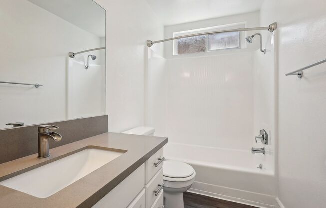 1 bed, 1 bath, 600 sqft, $1,648, Unit 302