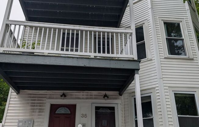 SEPTEMBER 1 - Dorchester Savin Hill 3 bedroom with parking!