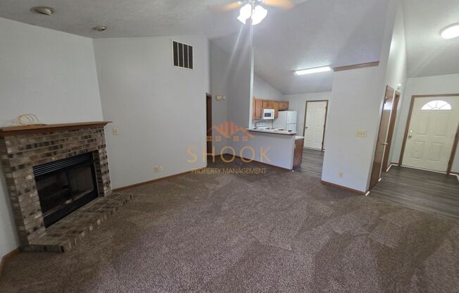 2221 Bridgewater Circle