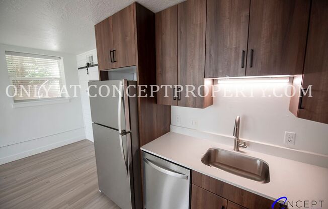 1 bed, 1 bath, 570 sqft, $1,349, Unit 02
