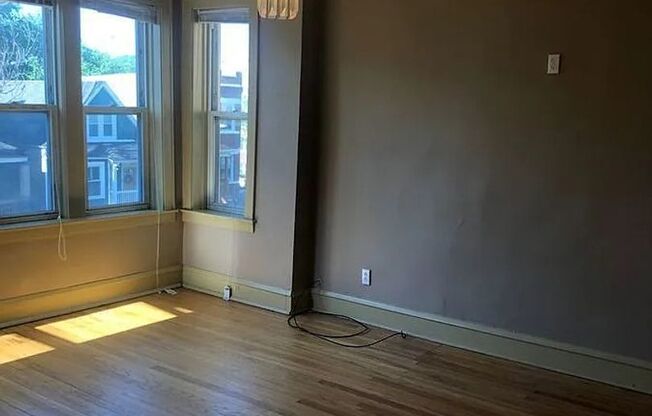 4048 W KAMERLING