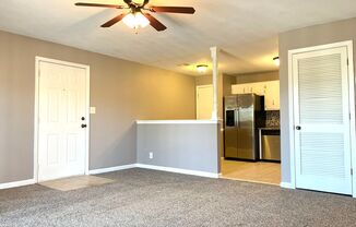 2 beds, 1 bath, $995