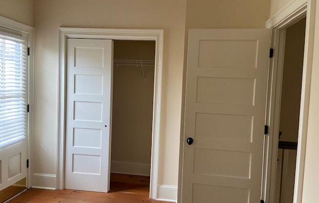 2 beds, 2 baths, 1,200 sqft, $2,600, Unit 1001 Habersham