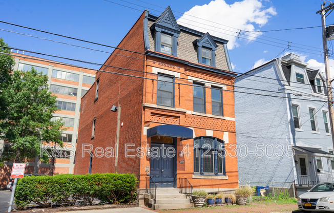 2119 SIDNEY ST