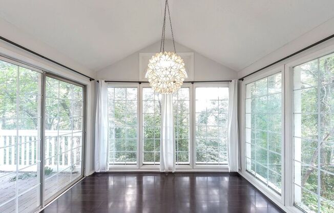 309 COUNTRYSIDE PL SE