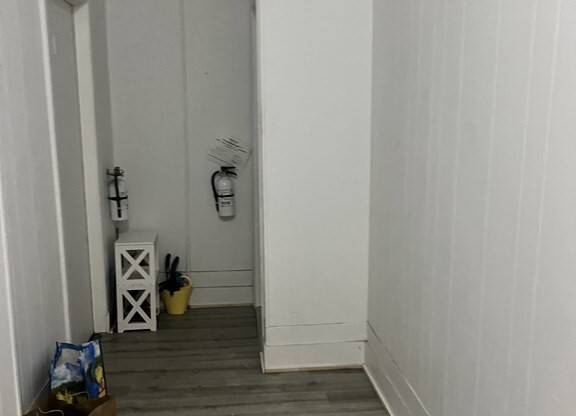 Studio, 1 bath, 500 sqft, $1,800, Unit 2