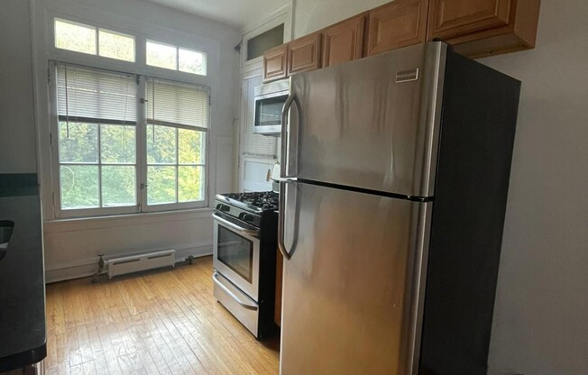 911 Elmwood Ave