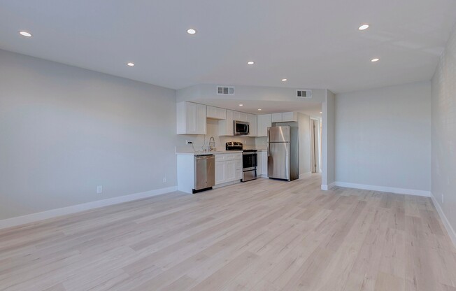 471 Rexford Drive