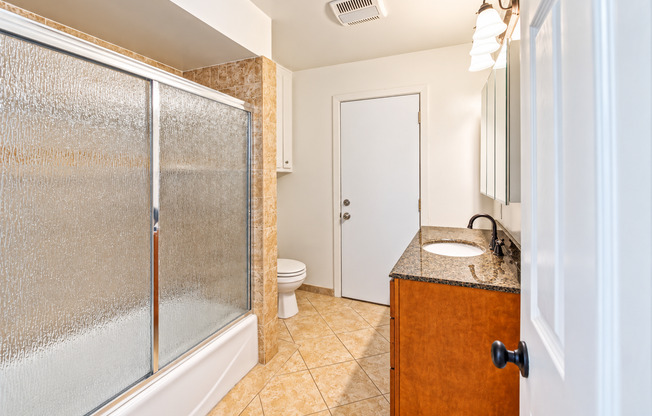 3 beds, 3 baths, 2,100 sqft, $3,750, Unit 3709