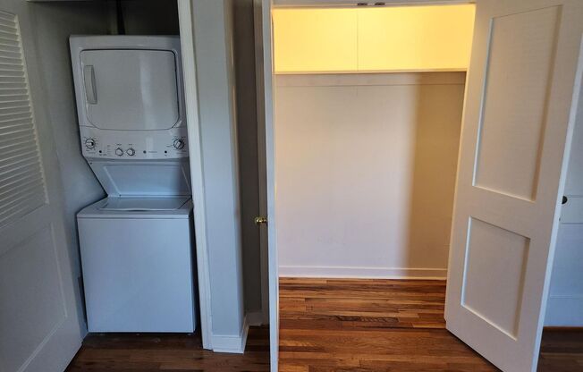 1 bed, 1 bath, 663 sqft, $2,100, Unit H-14