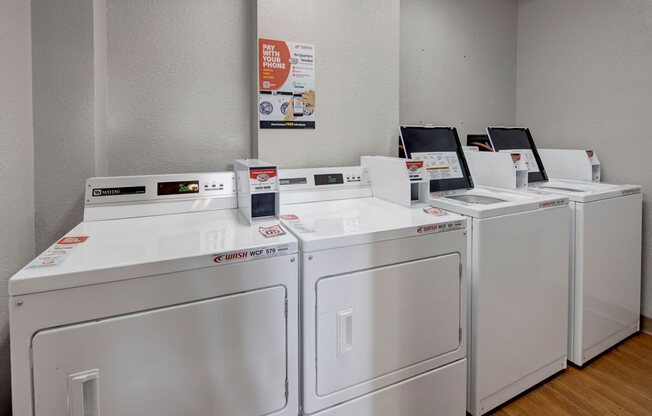 Russian Jack Apartments - Laundry Room