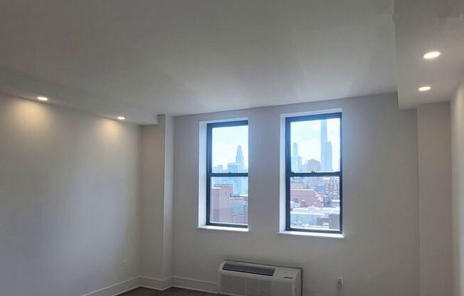 2 beds, 2 baths, $8,000, Unit 15B