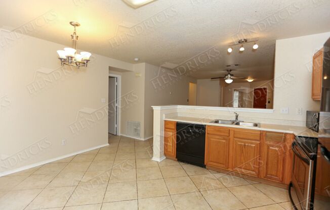 3 beds, 2 baths, $1,475