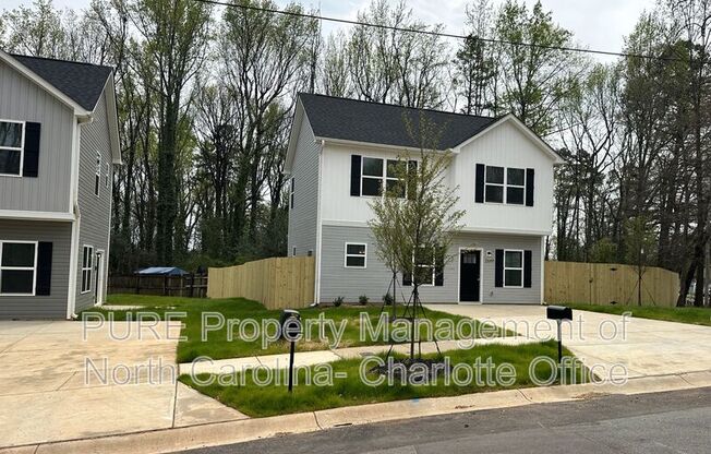 2649 HEMPHILL ST